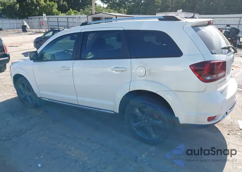 2020 Dodge Journey Crossroad z USA, uszkodzony, nr VIN 3C4PDCGB6LT248496